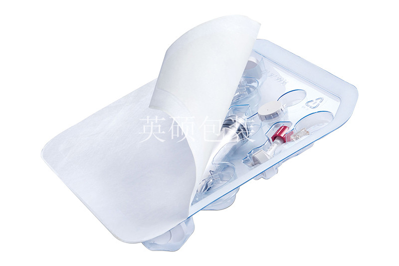 無菌吸塑盒包裝標識上不得出現哪些內容？